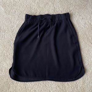 Lululemon On the Fly Skirt